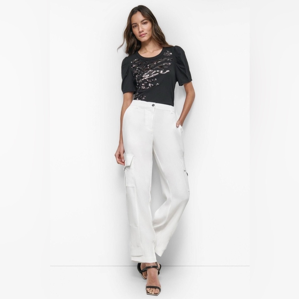 DKNY women's wide-leg cargo pants in white. NWT Size 4